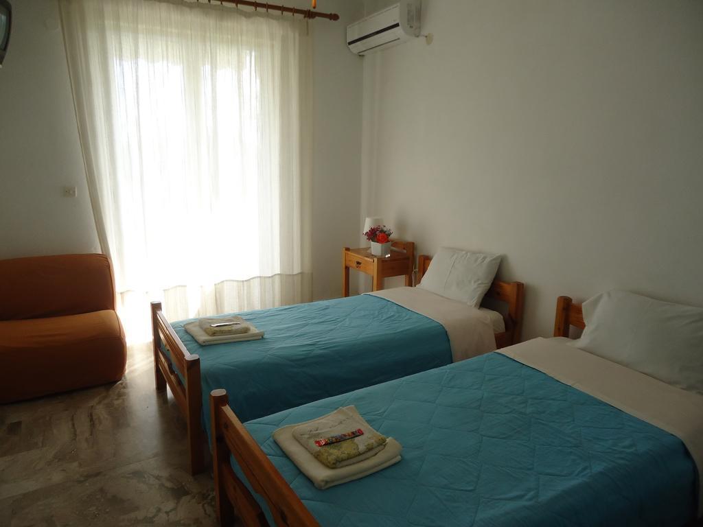 Christina Apartments Drepano  Pokoj fotografie